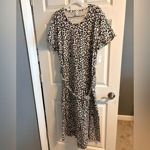 *NEW* Old Navy Animal Print Maxi Dress